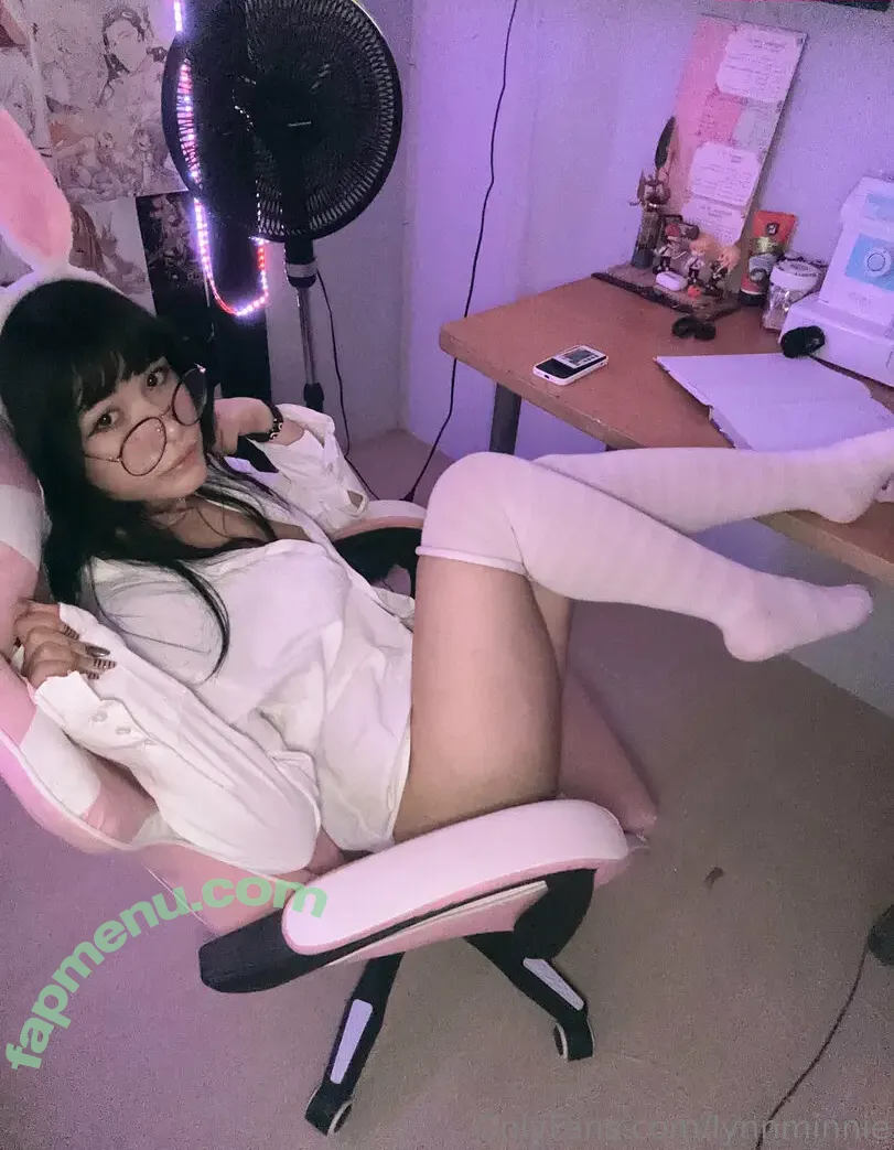 lynnminnie nude photo #0083 (lynnminnie_feet)