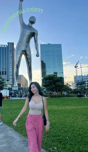 lynnn_znyy / ur_gf_lyn nude photo #0020