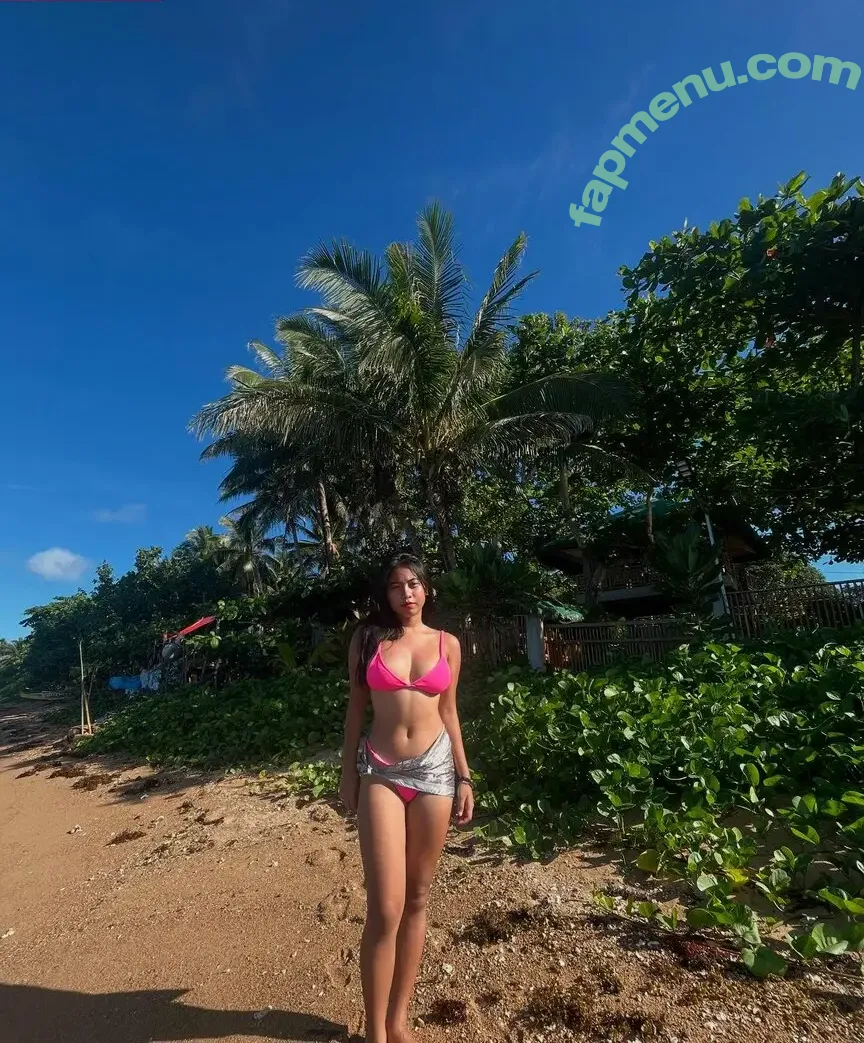 lynnn_znyy nude photo #0007 (ur_gf_lyn)