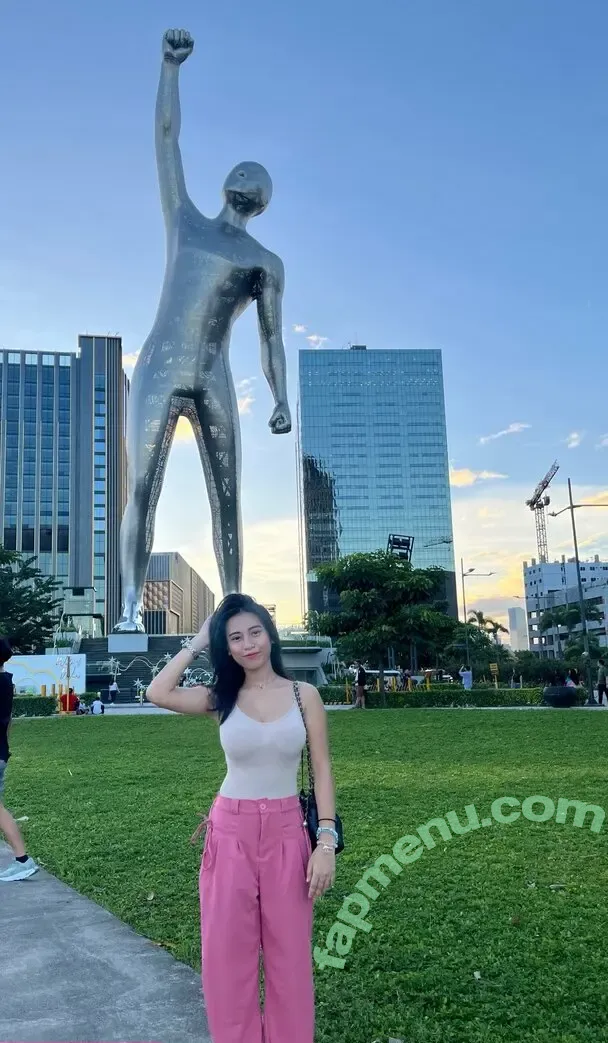 lynnn_znyy nude photo #0021 (ur_gf_lyn)