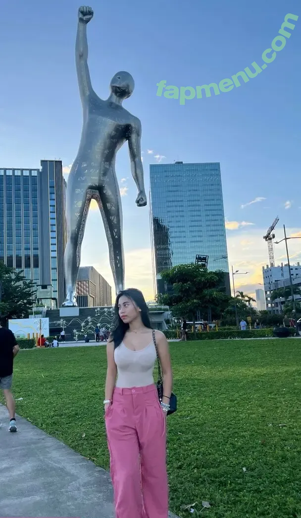 lynnn_znyy nude photo #0022 (ur_gf_lyn)