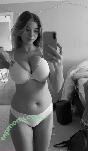 lynntoria / toria.badoria nude photo #0301