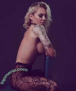 nude photo #0008