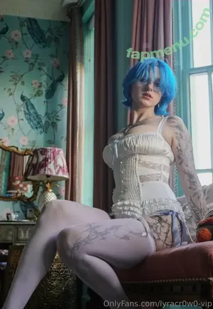 Lyra Crow / lyracr0w0 nude photo #0372