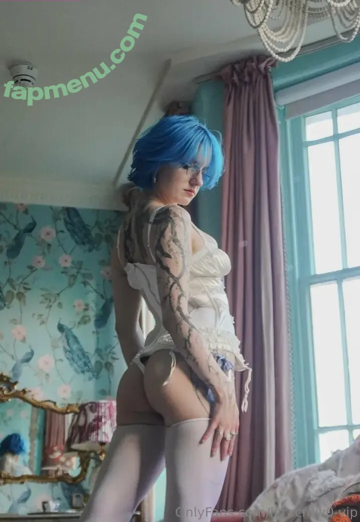 Lyra Crow nude photo #0374 (lyracr0w0)