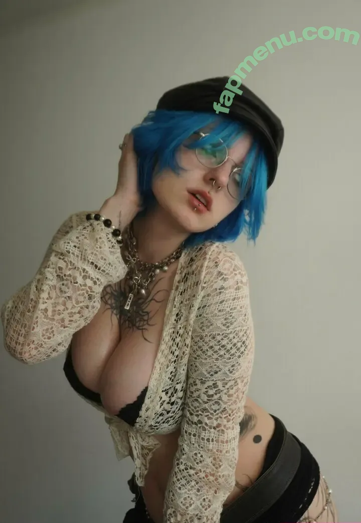 Lyra Crow nude photo #0472 (lyracr0w0)