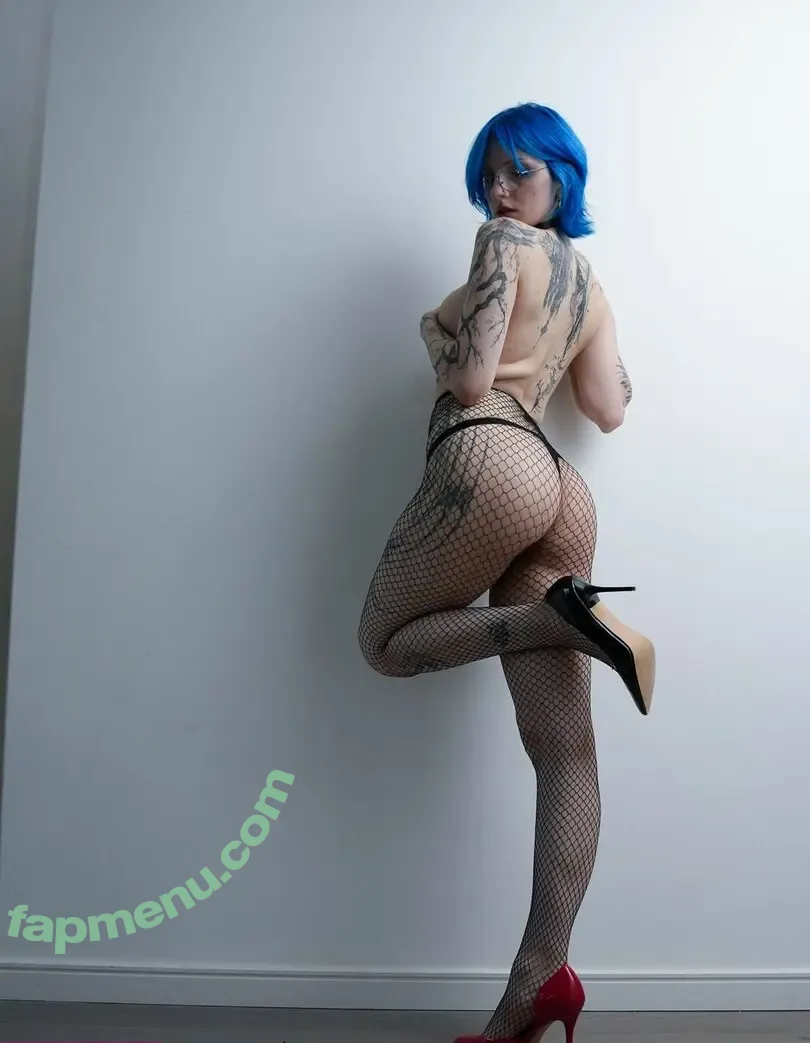 Lyra Crow nude photo #0192 (lyracr0w0)