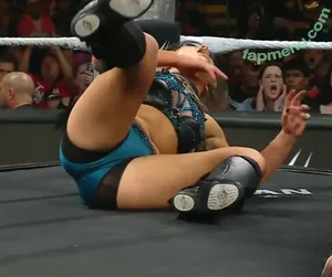 Lyra Valkyria / WWE / real_valkyria nude photo #0466