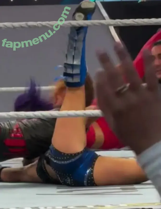 Lyra Valkyria nude photo #0341 (WWE / real_valkyria)