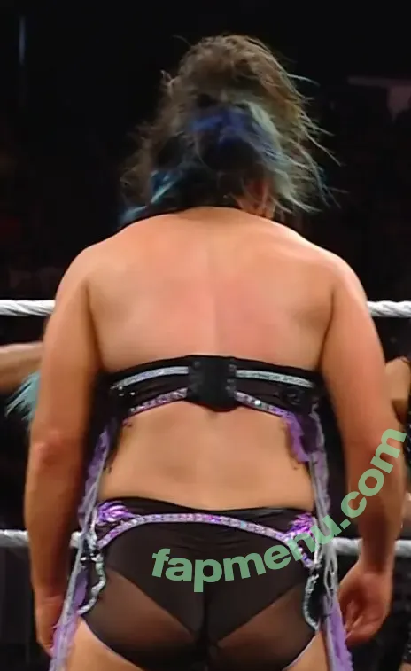 Lyra Valkyria nude photo #0442 (WWE / real_valkyria)