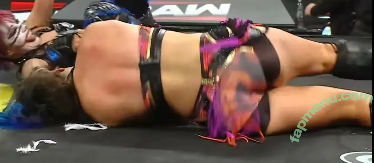 Lyra Valkyria nude photo #0598 (WWE / real_valkyria)