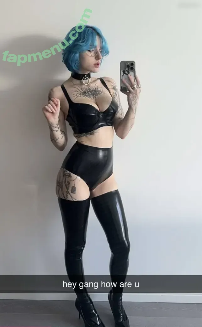 lyracr0w0 nude photo #0001 (lyracr0w0-vip)