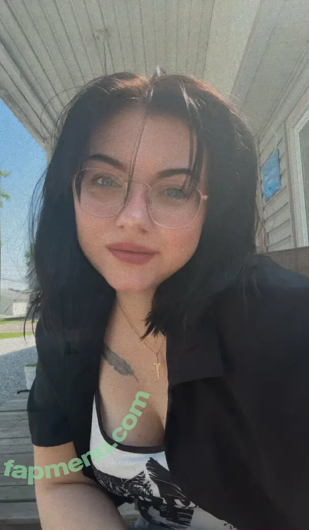 lyrafaefree nude photo #0030 (lyrafaefree)