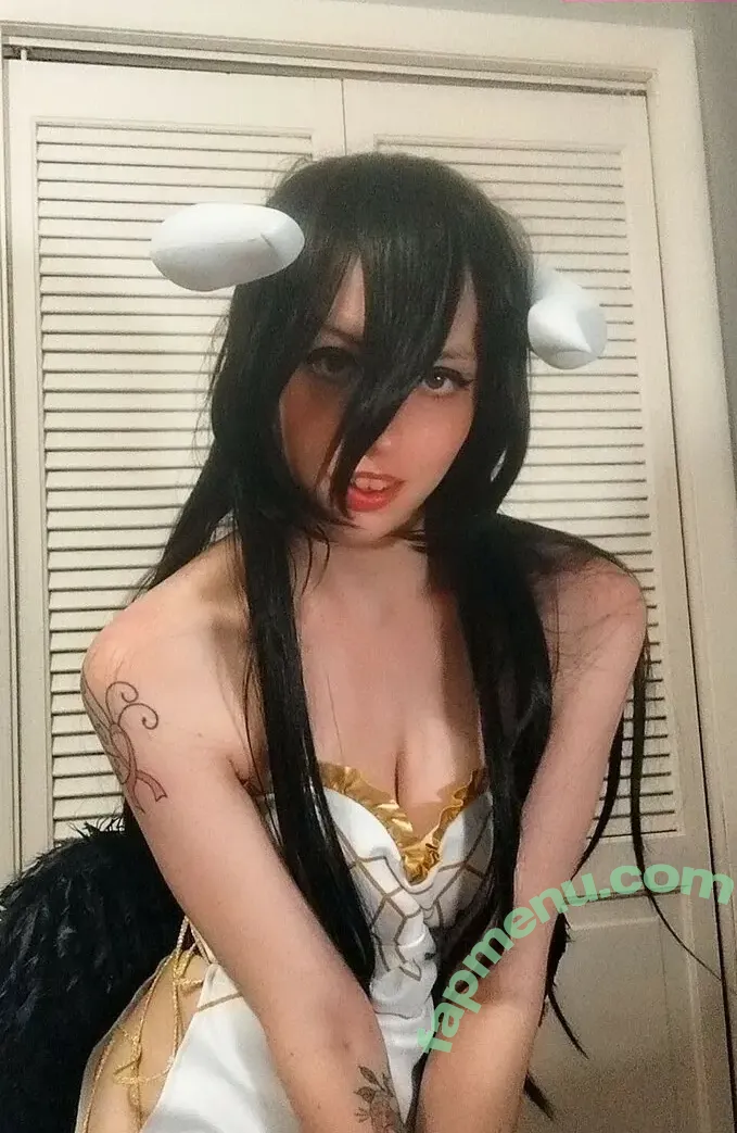 LyraLinx nude photo #0002 (lyralinxcos)