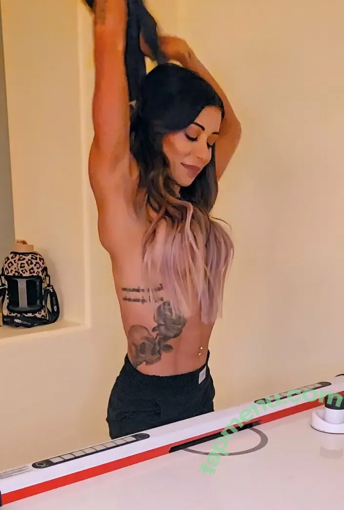 lyraskyefree nude photo #0042 (onlylyraskye)