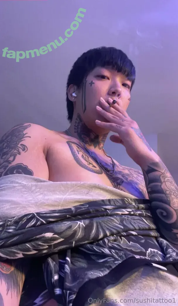 lyricaleggroll1 nude photo #0001 (lyricaleggroll)