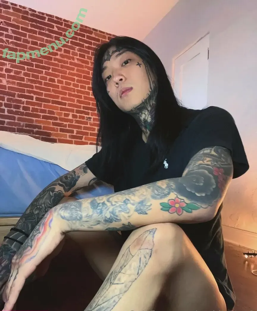 lyricaleggroll1 nude photo #0006 (lyricaleggroll)