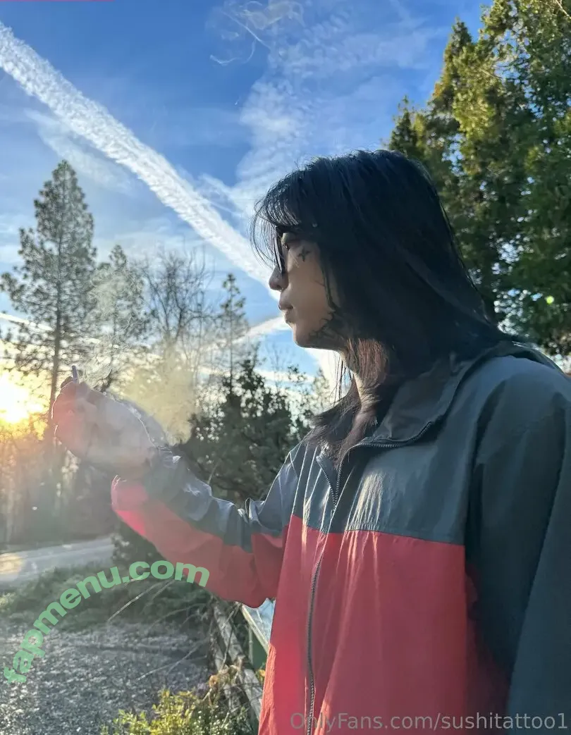 lyricaleggroll1 nude photo #0027 (lyricaleggroll)