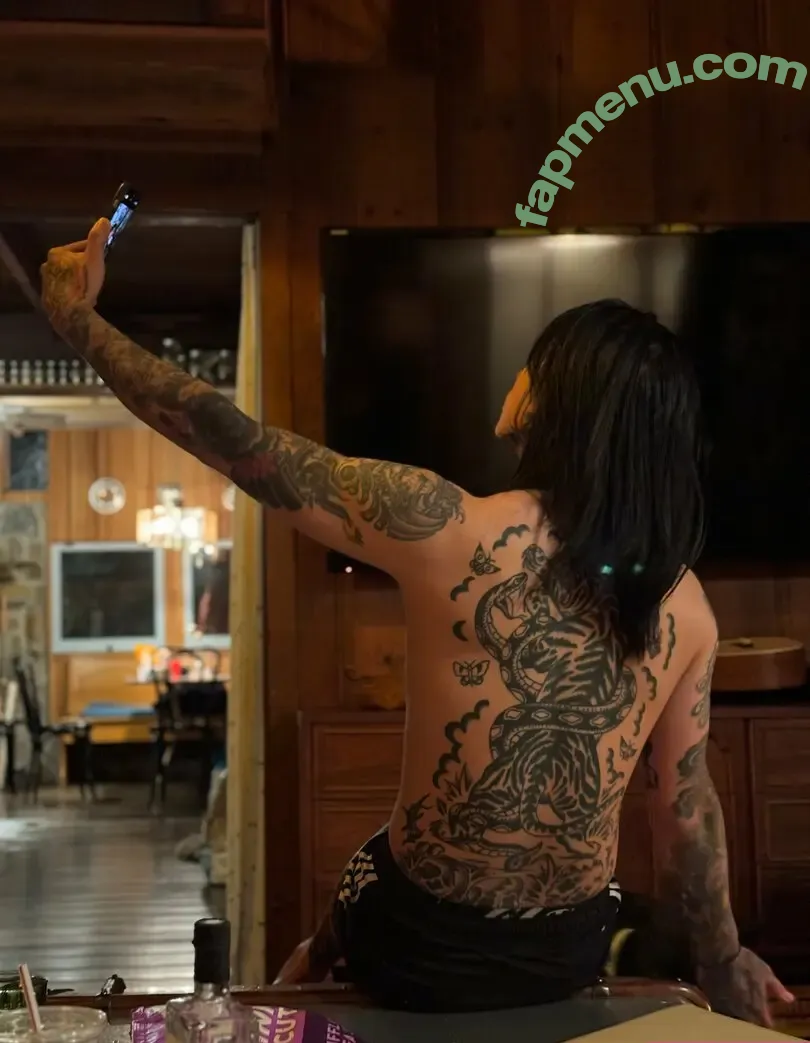 lyricaleggroll1 nude photo #0028 (lyricaleggroll)
