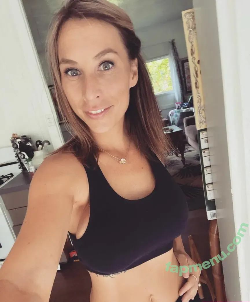 Lyssa Chapman nude photo #0162 (babylyssac / mslyssac)