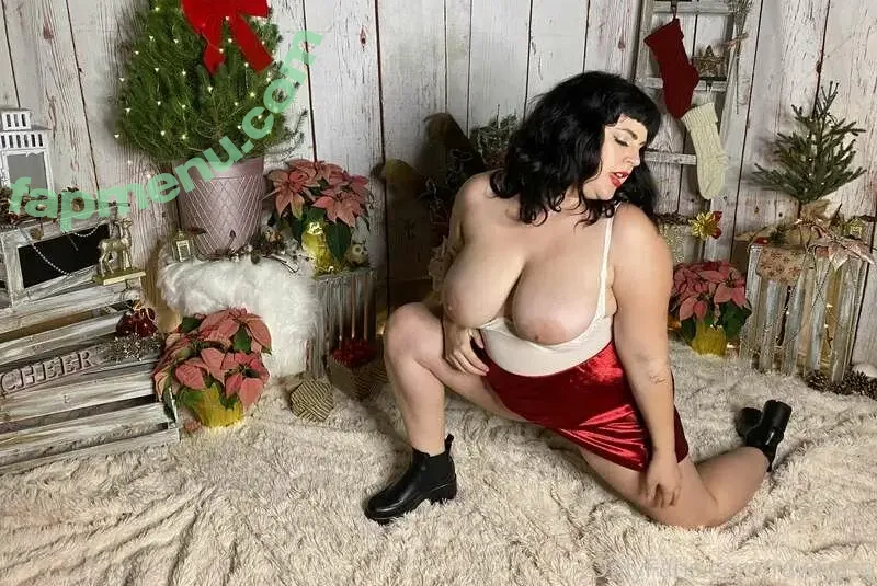 Lyssa Rose nude photo #0016 (alyssafeomaia / rawlyssa)