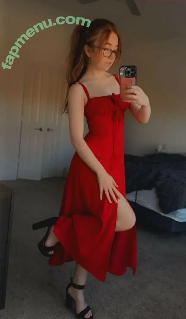 Lyssaurora nude photo #0855 (Lyssaurora)