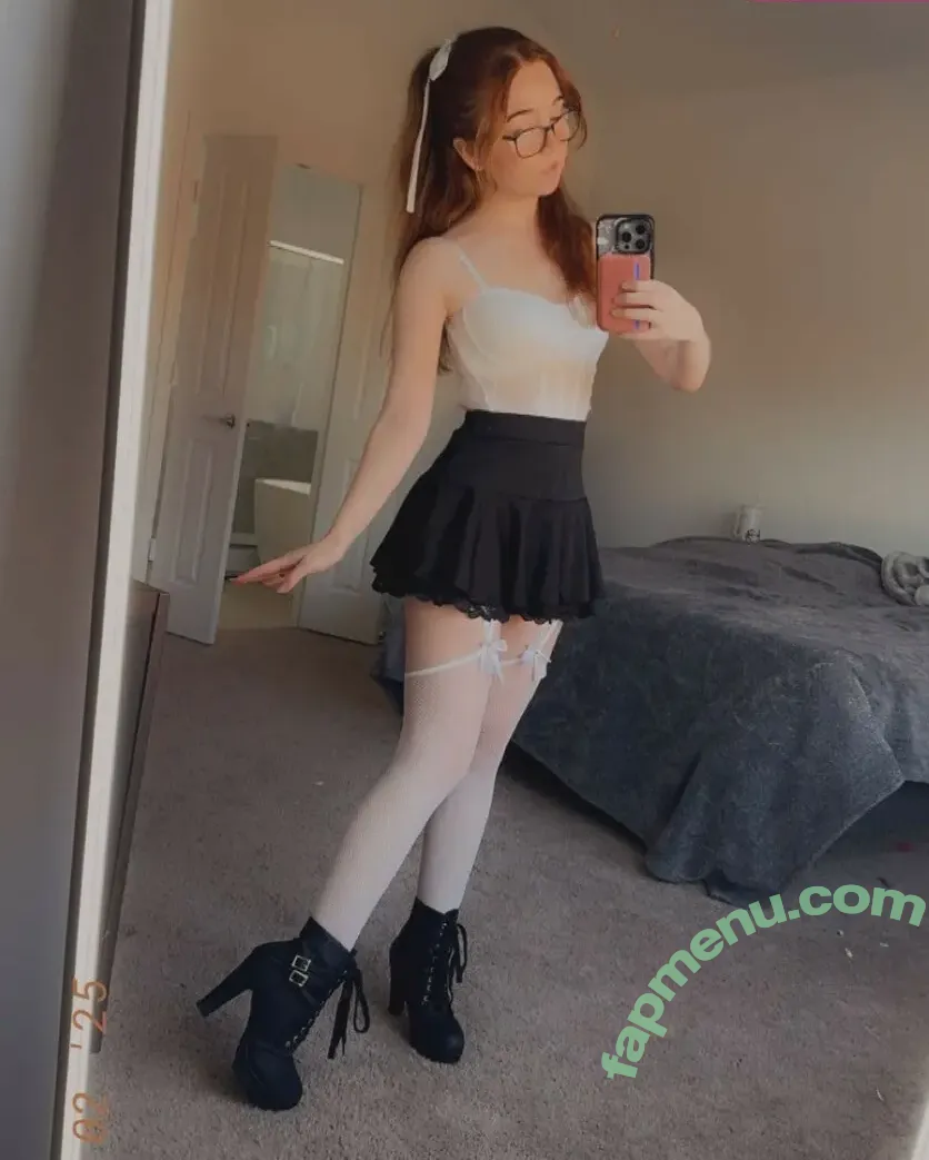 Lyssaurora nude photo #0927 (Lyssaurora)