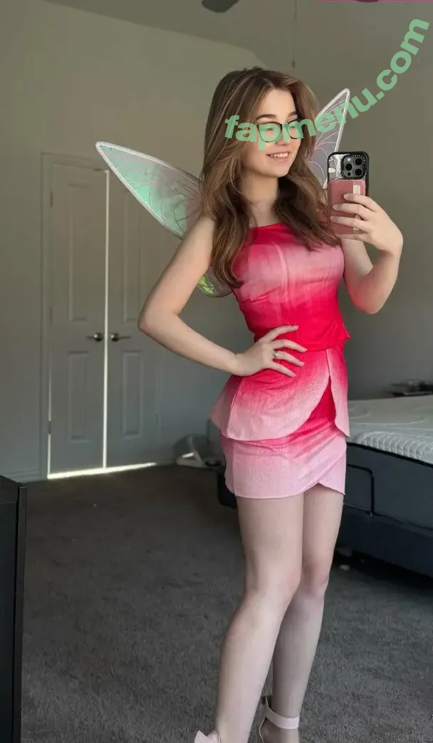 Lyssaurora nude photo #1141 (Lyssaurora)
