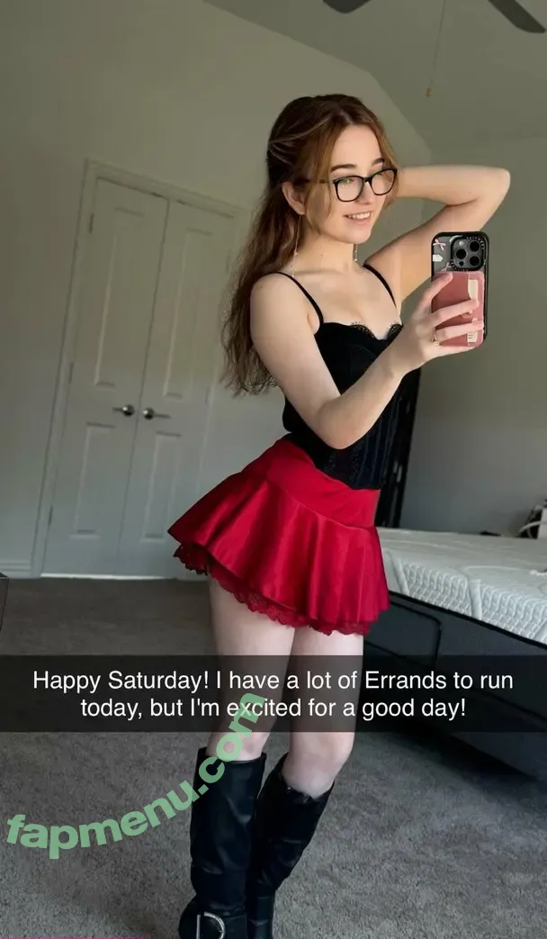 Lyssaurora nude photo #1192 (Lyssaurora)