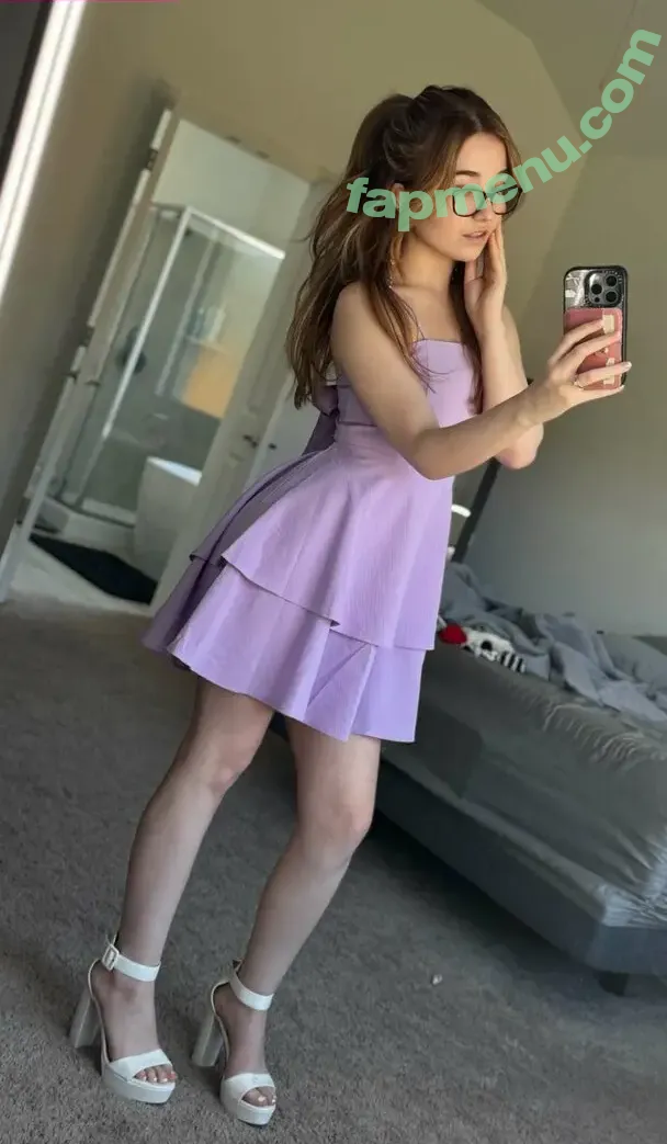 Lyssaurora nude photo #1243 (Lyssaurora)
