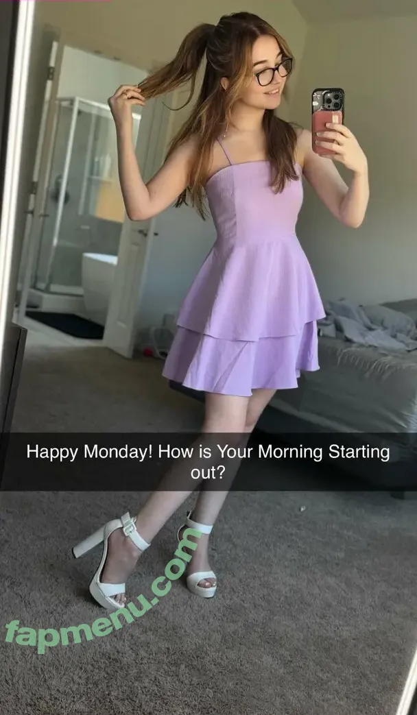 Lyssaurora nude photo #1245 (Lyssaurora)