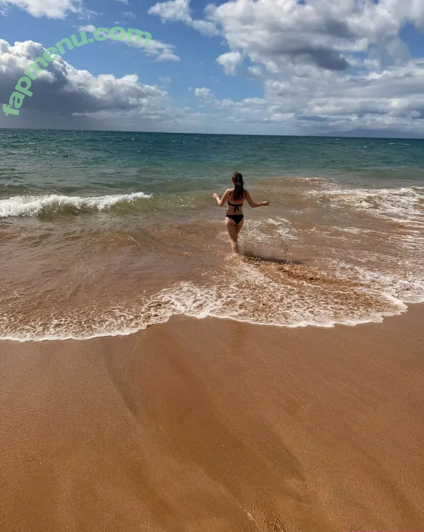 Lyssaurora nude photo #1562 (Lyssaurora)