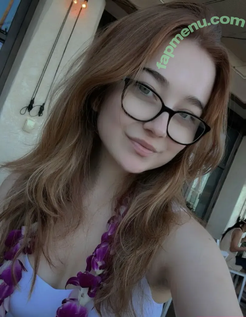 Lyssaurora nude photo #1661 (Lyssaurora)