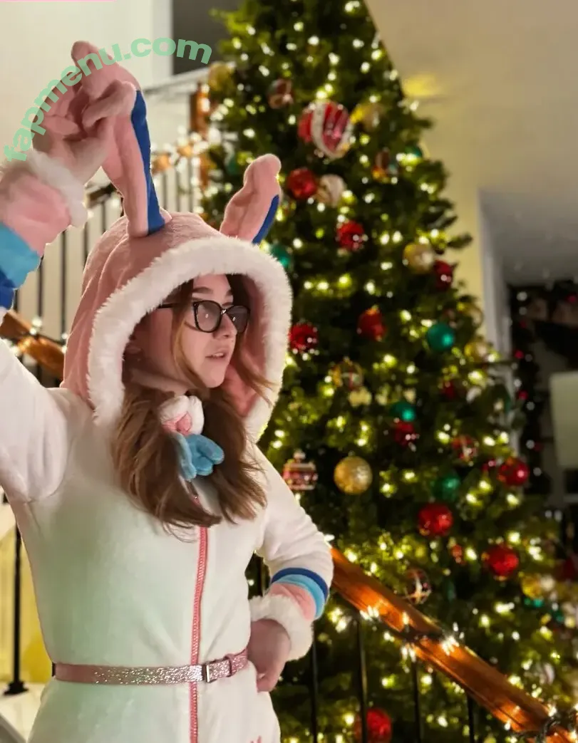 Lyssaurora nude photo #1704 (Lyssaurora)