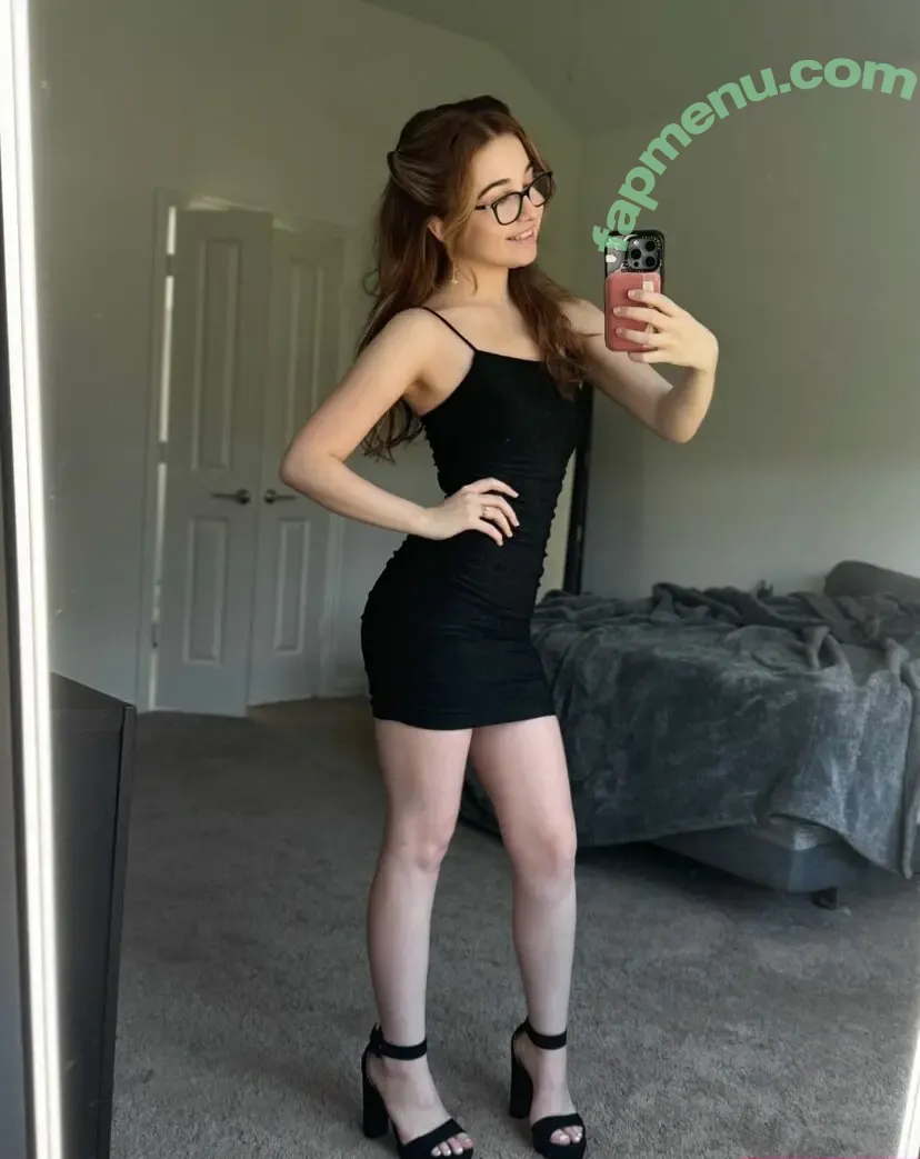 Lyssaurora nude photo #1801 (Lyssaurora)