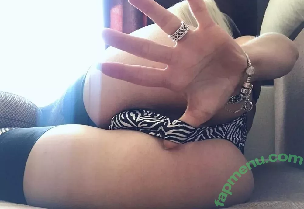 Lyubov Tomskaya nude photo #0033 (l_tomskaia / tomskaya_lyubov_)