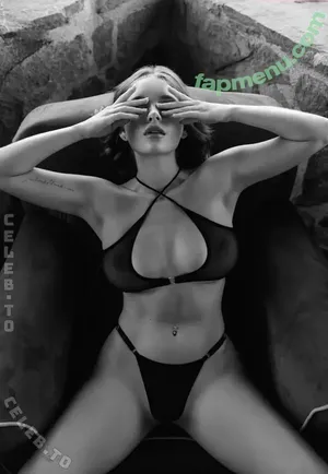 lyubovvomne / samadhi.amorr2 nude photo #2966