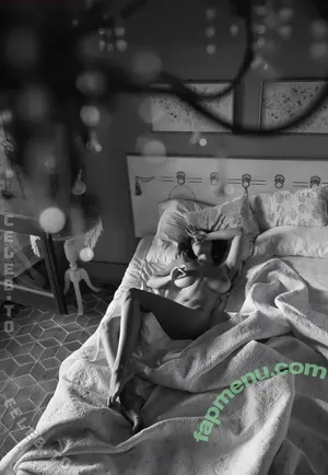 lyubovvomne / samadhi.amorr2 nude photo #2968