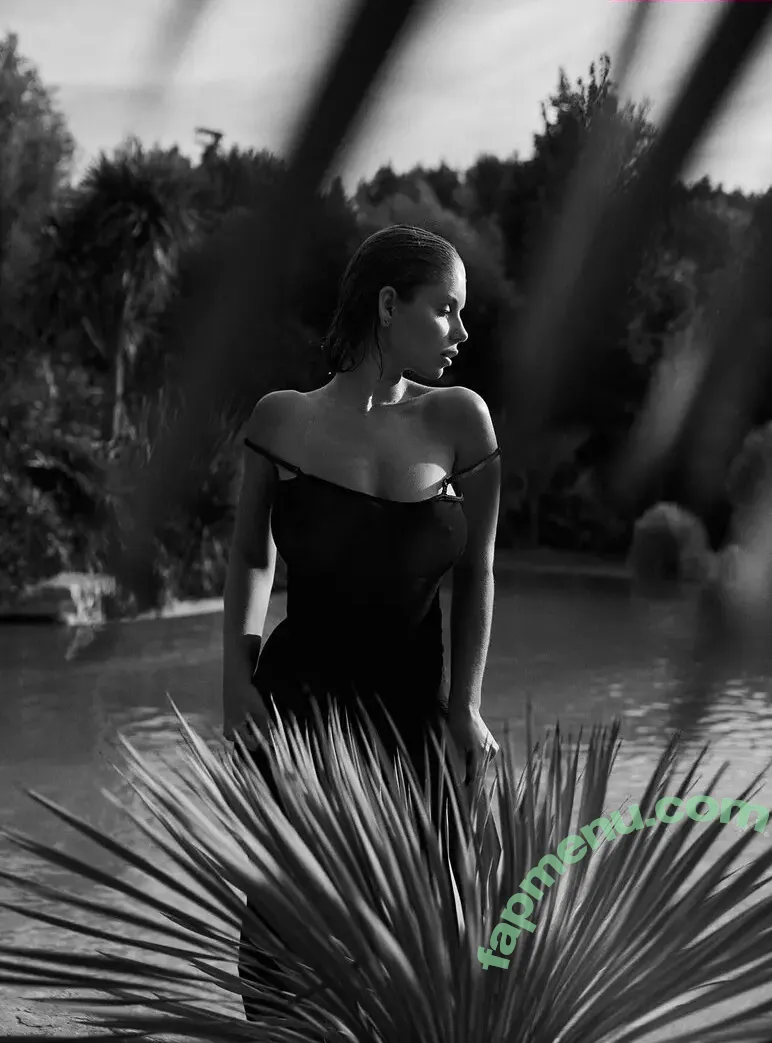 lyubovvomne nude photo #2469 (Milena / samadhi.amorr2)