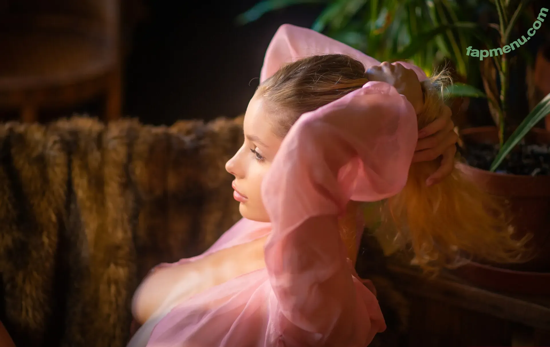 lyubovvomne nude photo #2577 (Milena / samadhi.amorr2)