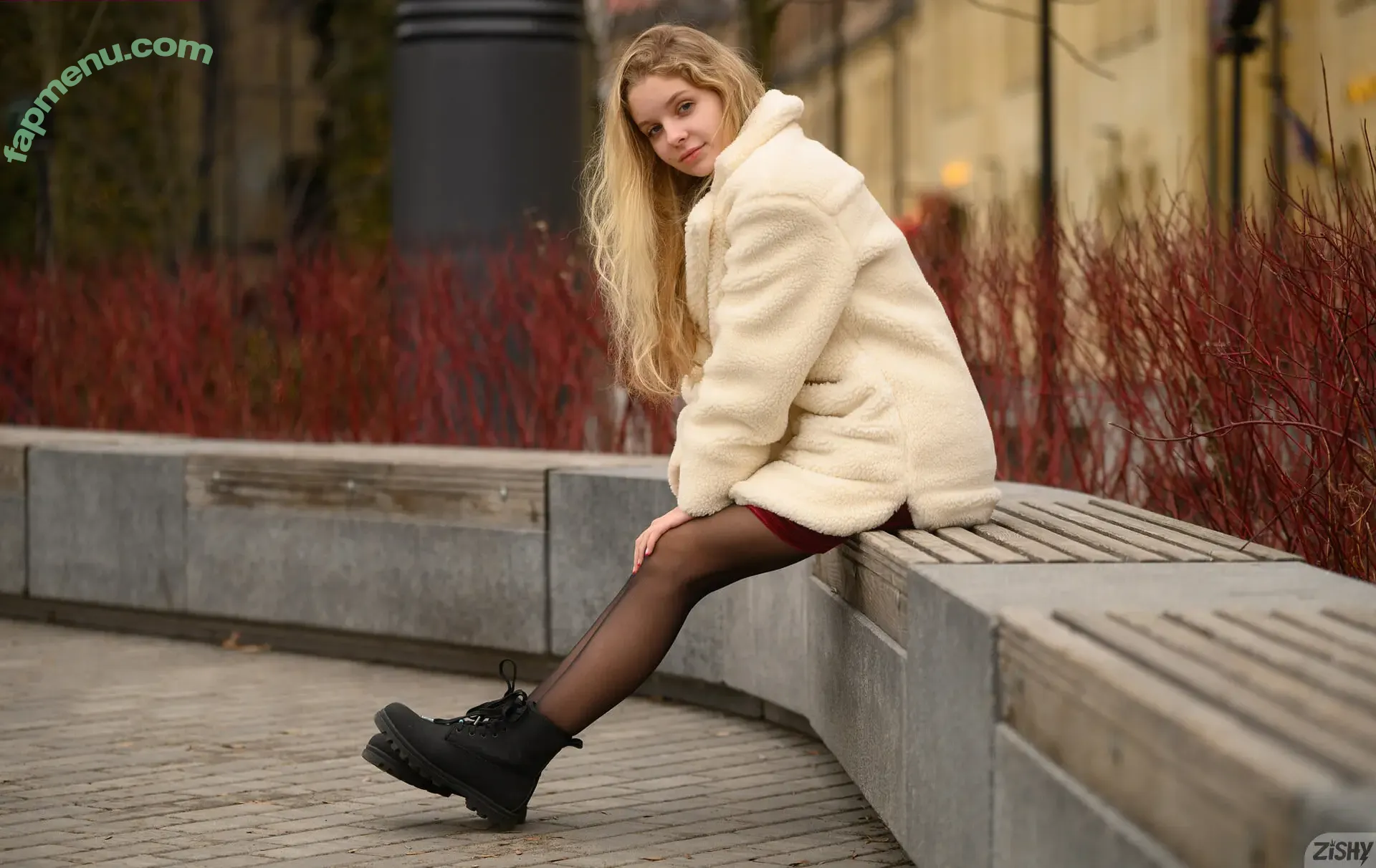 lyubovvomne nude photo #3047 (Milena / samadhi.amorr2)