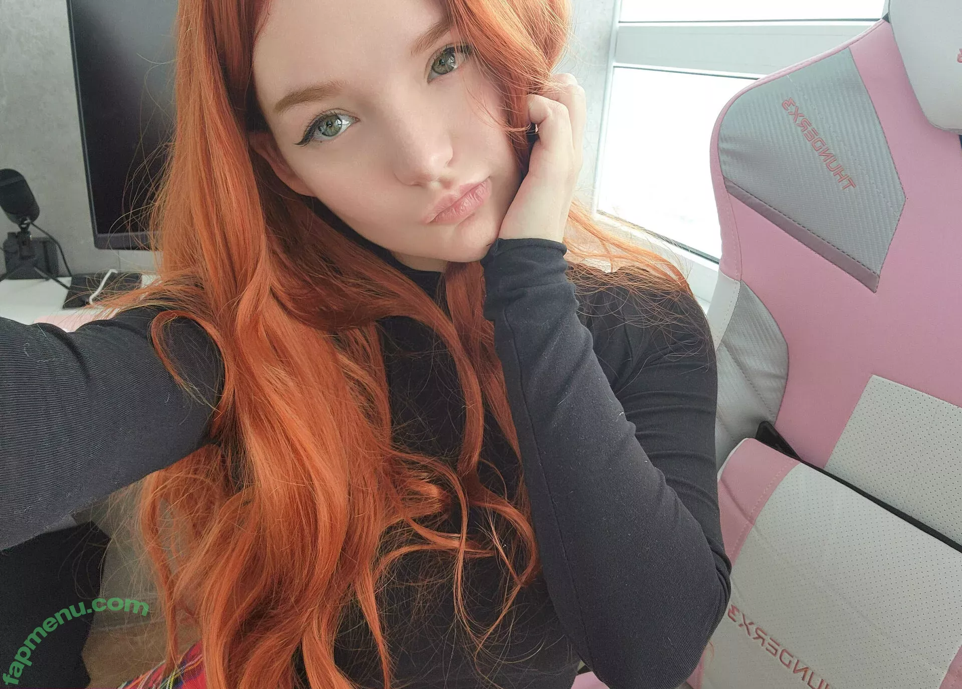 Lyvlas nude photo #1284 (kikobakacos)