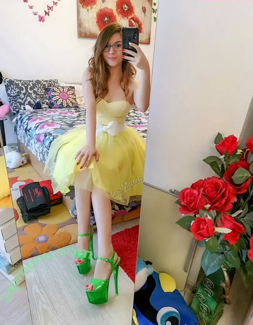 Lyzmania nude photo #0057 (lyzmania_)