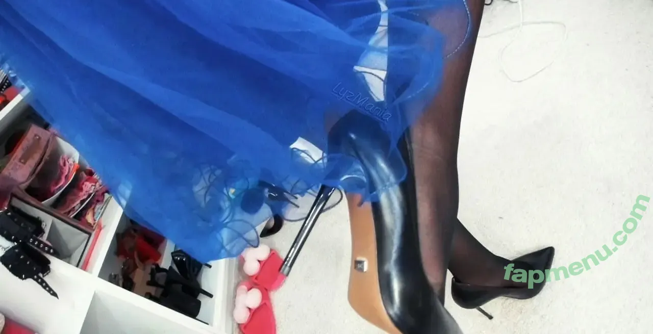 Lyzmania nude photo #0125 (lyzmania_)