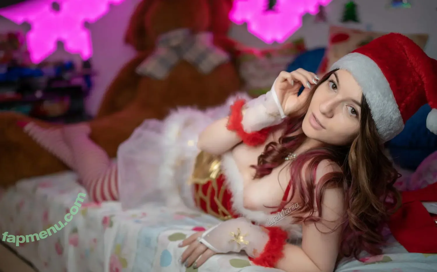 Lyzmania nude photo #0186 (lyzmania_)