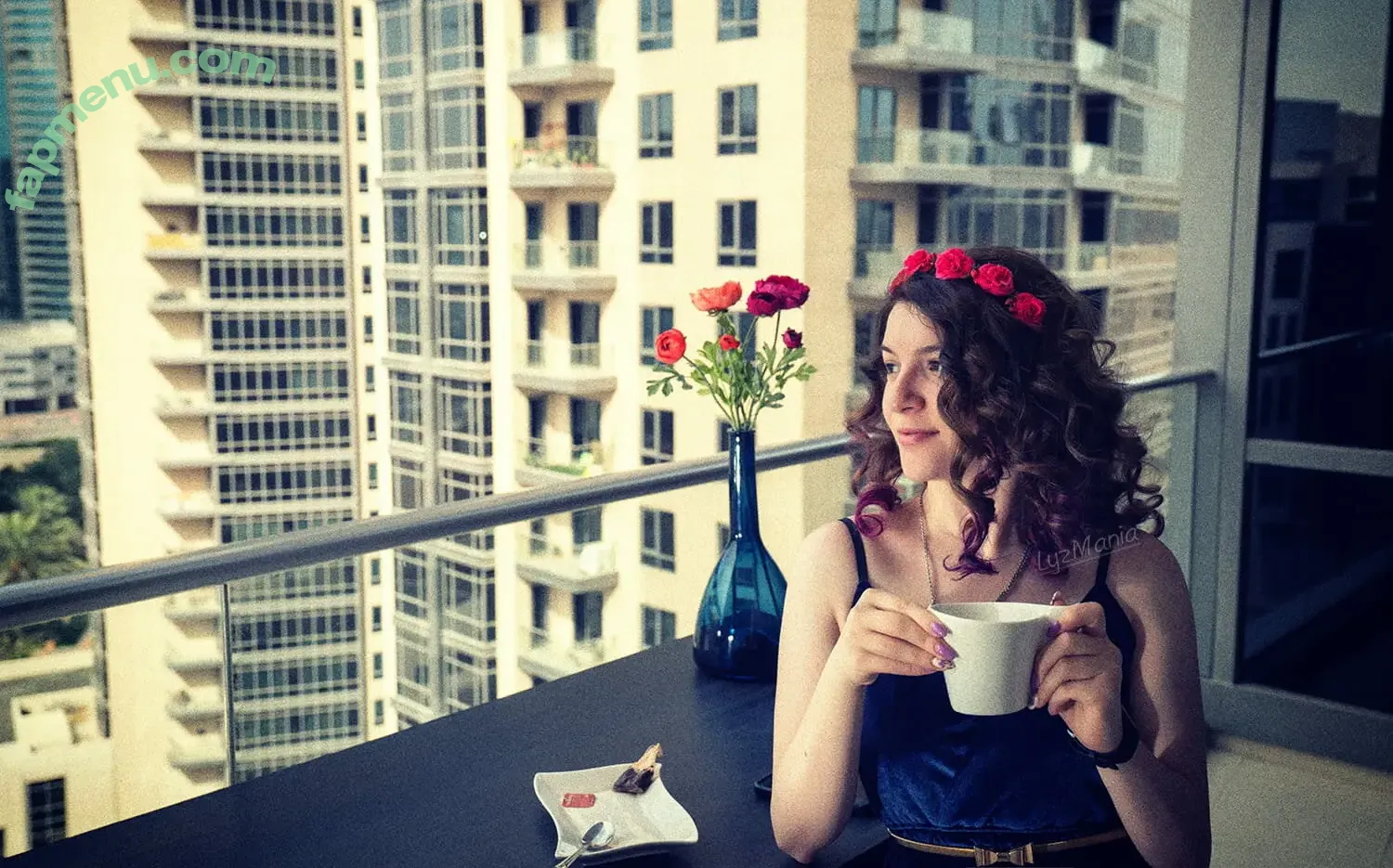 Lyzmania nude photo #0199 (lyzmania_)