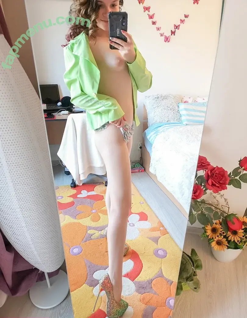 Lyzmania nude photo #0434 (lyzmania_)