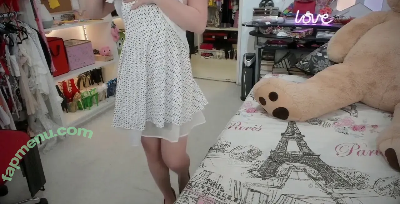 Lyzmania nude photo #0524 (lyzmania_)