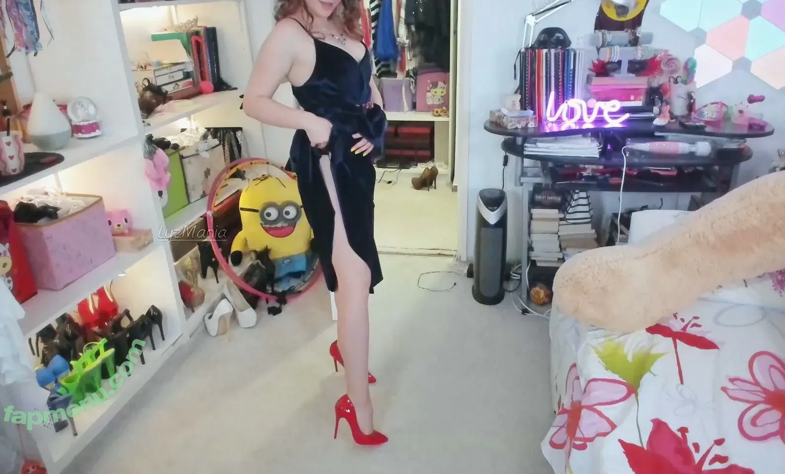 Lyzmania nude photo #0681 (lyzmania_)