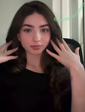 Lyzzahh / lizaseri / ugh_liza nude photo #0116